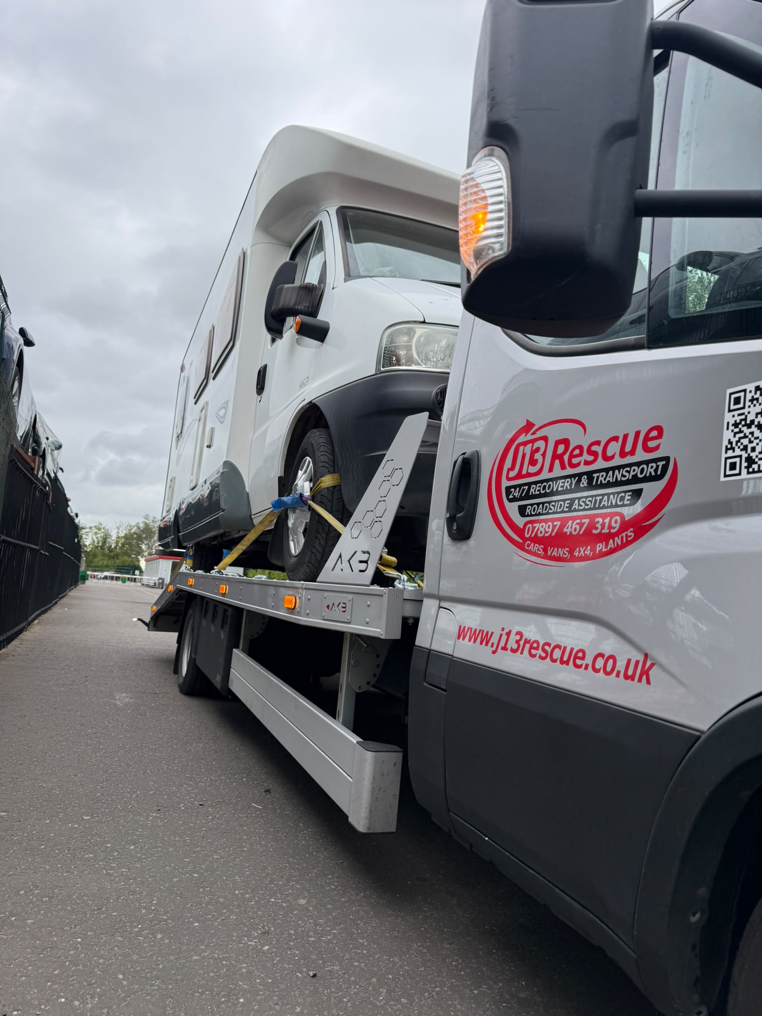 Fast 24 Hour Vehicle Recovery in Newbury, Berkshire & Nationwide