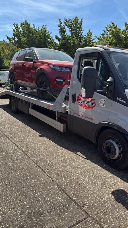 Which Is the Best Roadside Recovery Service?